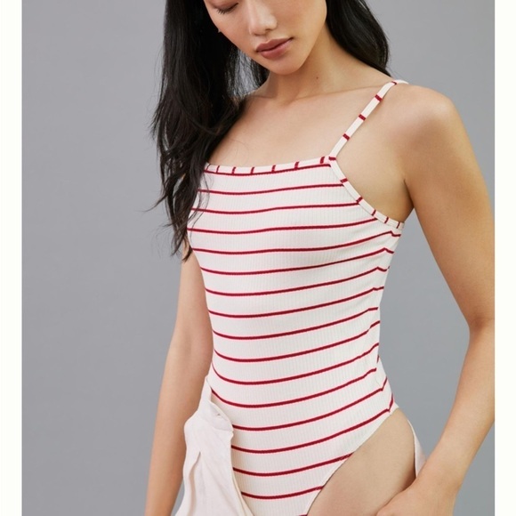 NWT Paige Women’s Rebecca Cherry Red Stripe Thong Bodysuit in size S - Picture 5 of 12